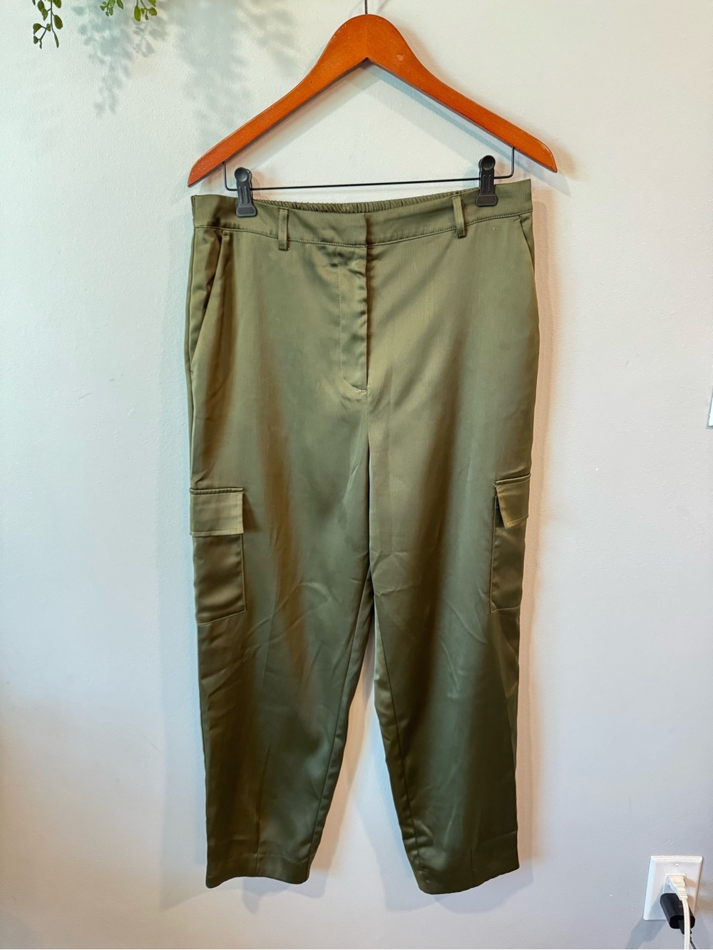 Nicole Miller Olive Straight-Leg Cargo Pants